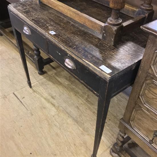 French 2-drawer side table